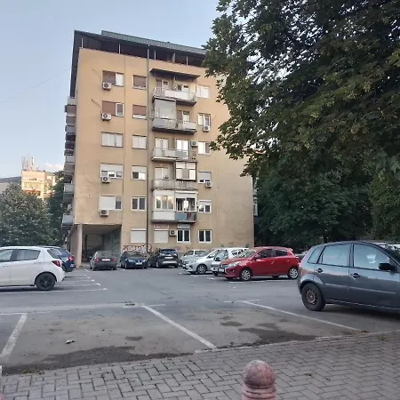 Апартаменти In Center Of Skopje, Macedonia *
